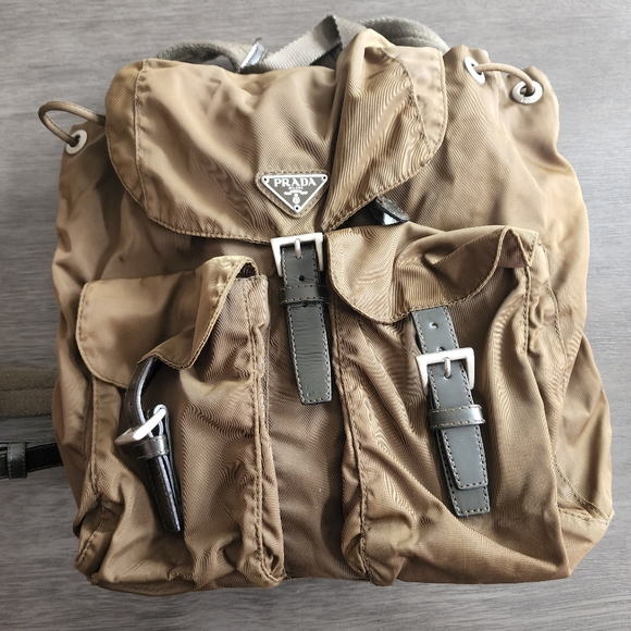 SOLD Prada medium nylon backpack - Picture 1 of 3